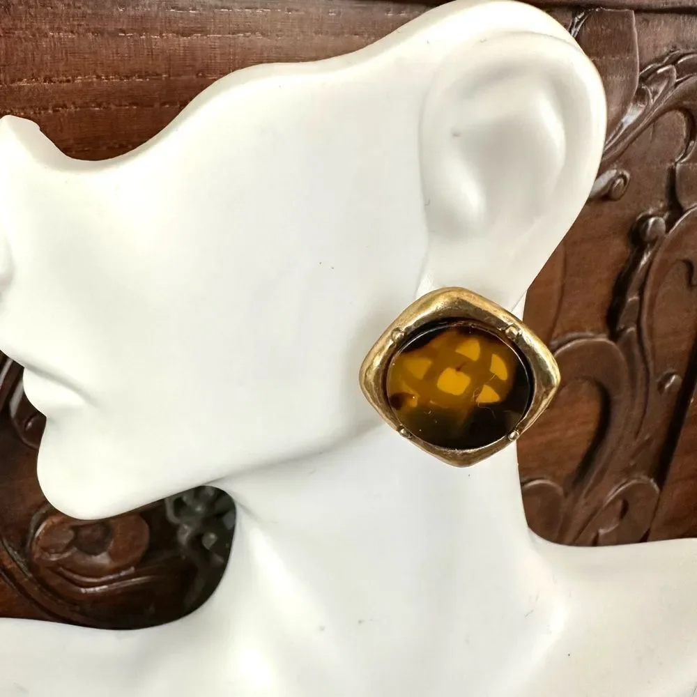 Chico’s Sienna post gold tone leopard earrings